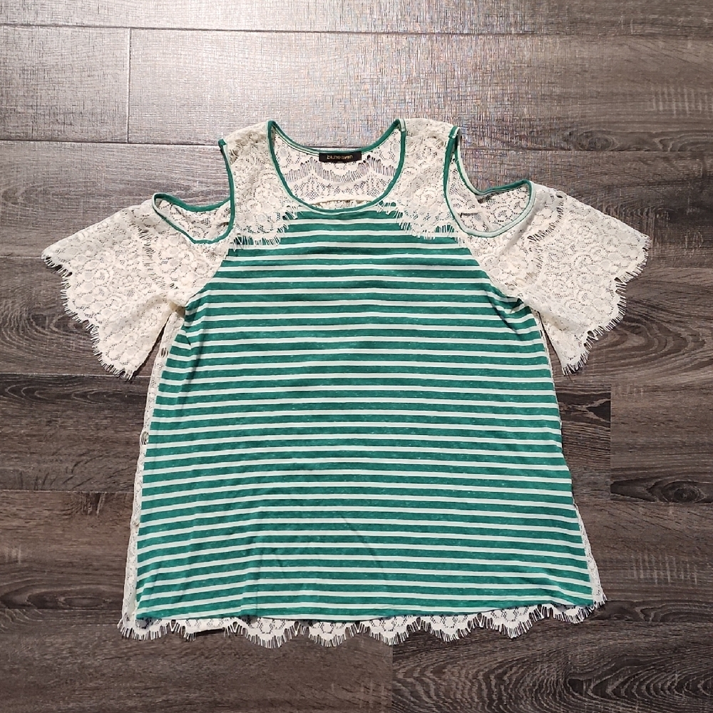 🦇 Bluheaven Striped Cold Shoulder Top 🦇